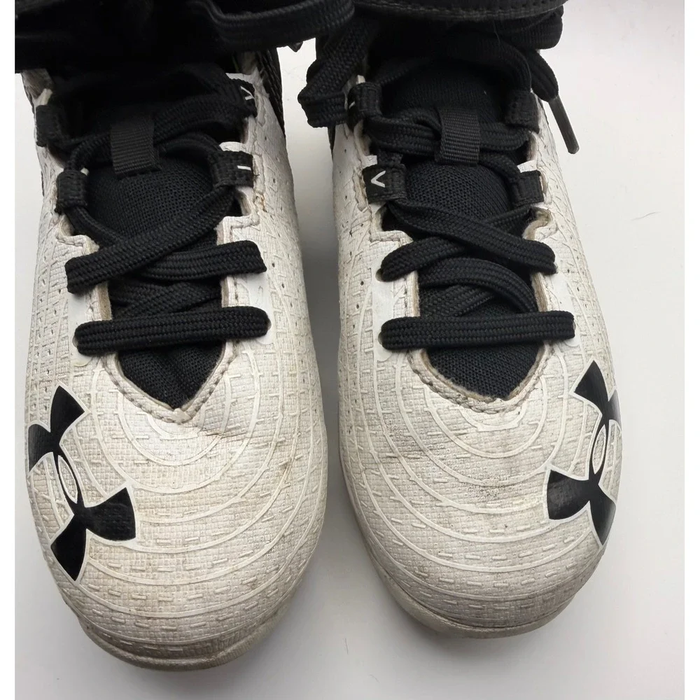 Under Armour Harper 4 Mid RM Youth 13K White Black Baseball Cleats 3022062-001